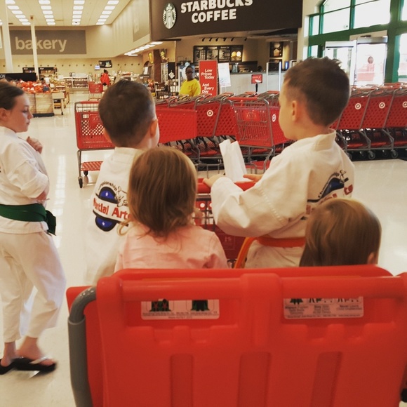 Meet your Posher, Tif - Picture 4 of 6